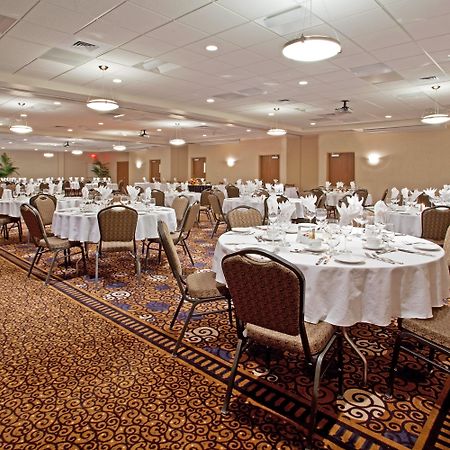 Holiday Inn Purdue - Fort Wayne By Ihg Luaran gambar